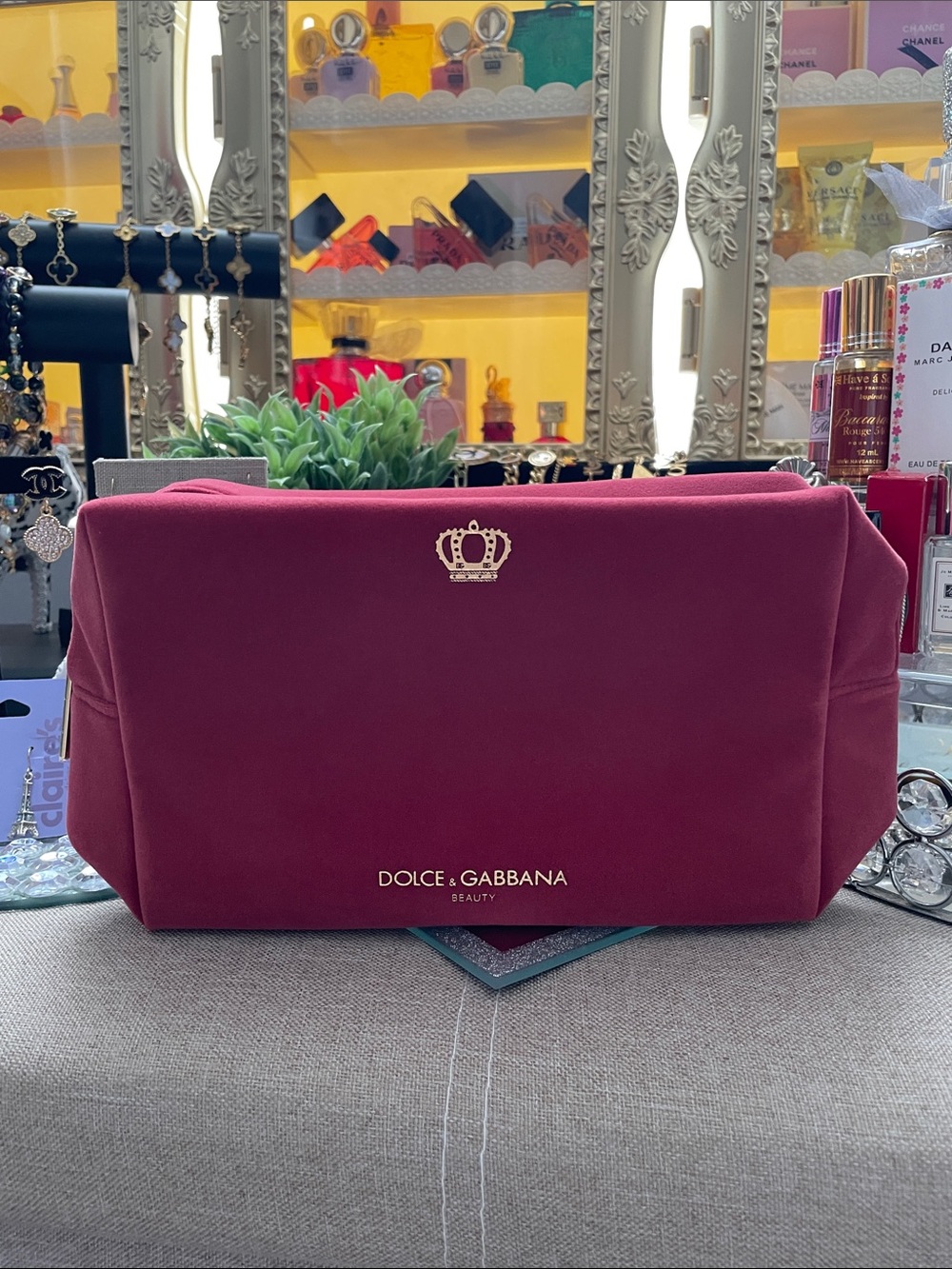 ✨Dolce & Gabbana Deep Burgundy Velvet Cosmetic Case with Gold Emblem✨NEW